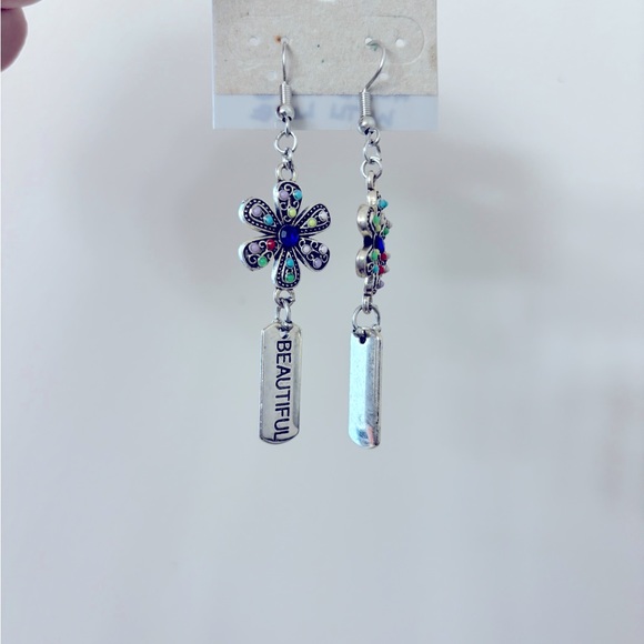 *New Handmade* Flower Jewel Earrings with “Blessed” and “Beautiful” Lettering - Picture 3 of 4